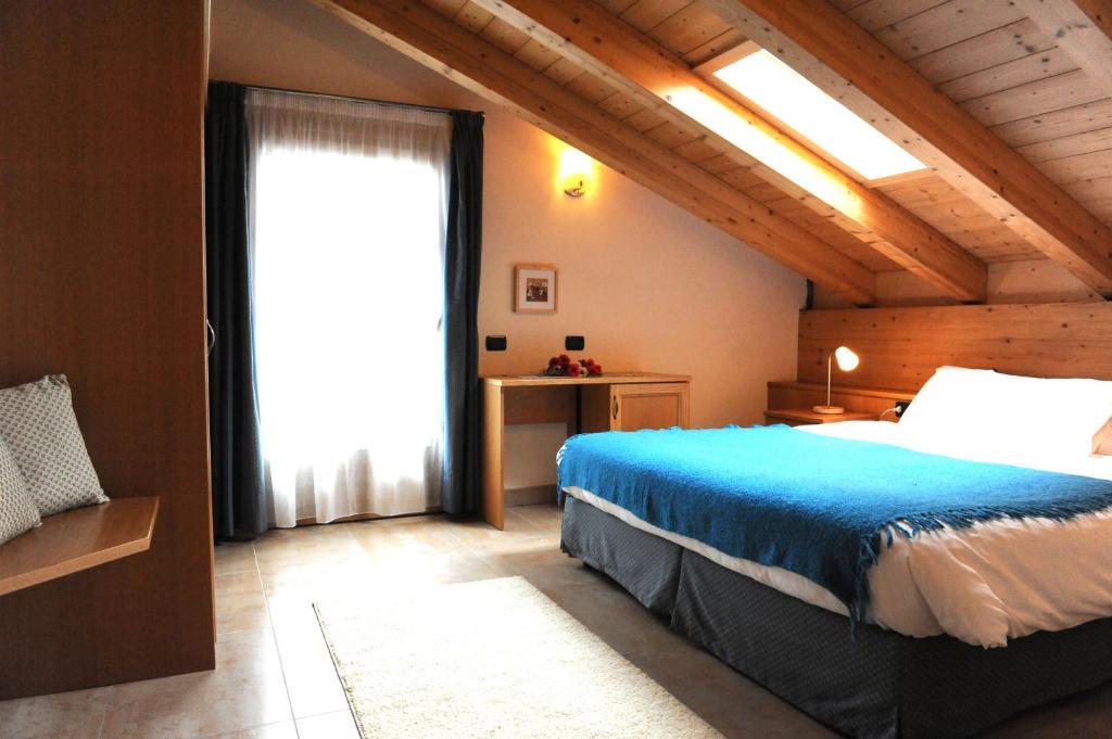 Chalet Tea Da Bondi Livigno Phòng bức ảnh