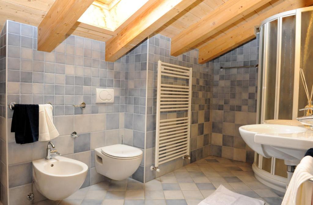 Chalet Tea Da Bondi Livigno Phòng bức ảnh