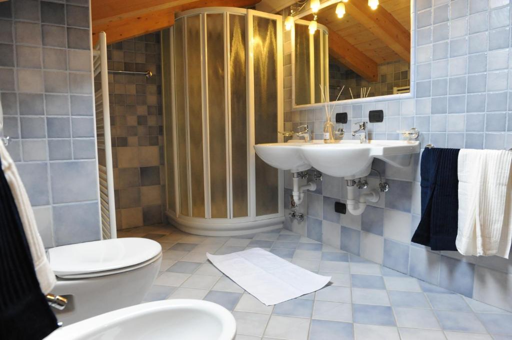 Chalet Tea Da Bondi Livigno Phòng bức ảnh